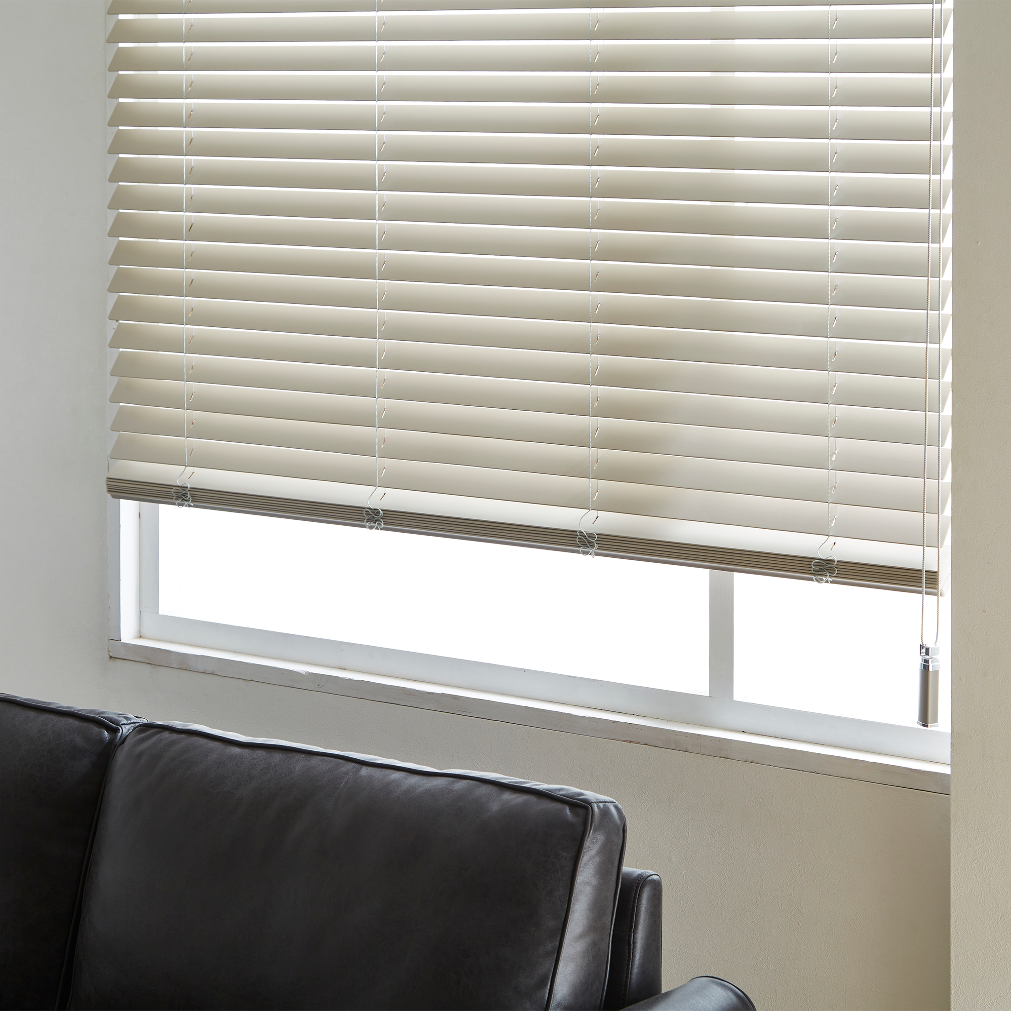 ウッドブラインド ライトグレー(K-36)/ MADOROMI – 【セキカグ ウッドブラインド ライトグレー(K-36)/ MADOROMI – 【セキカグ