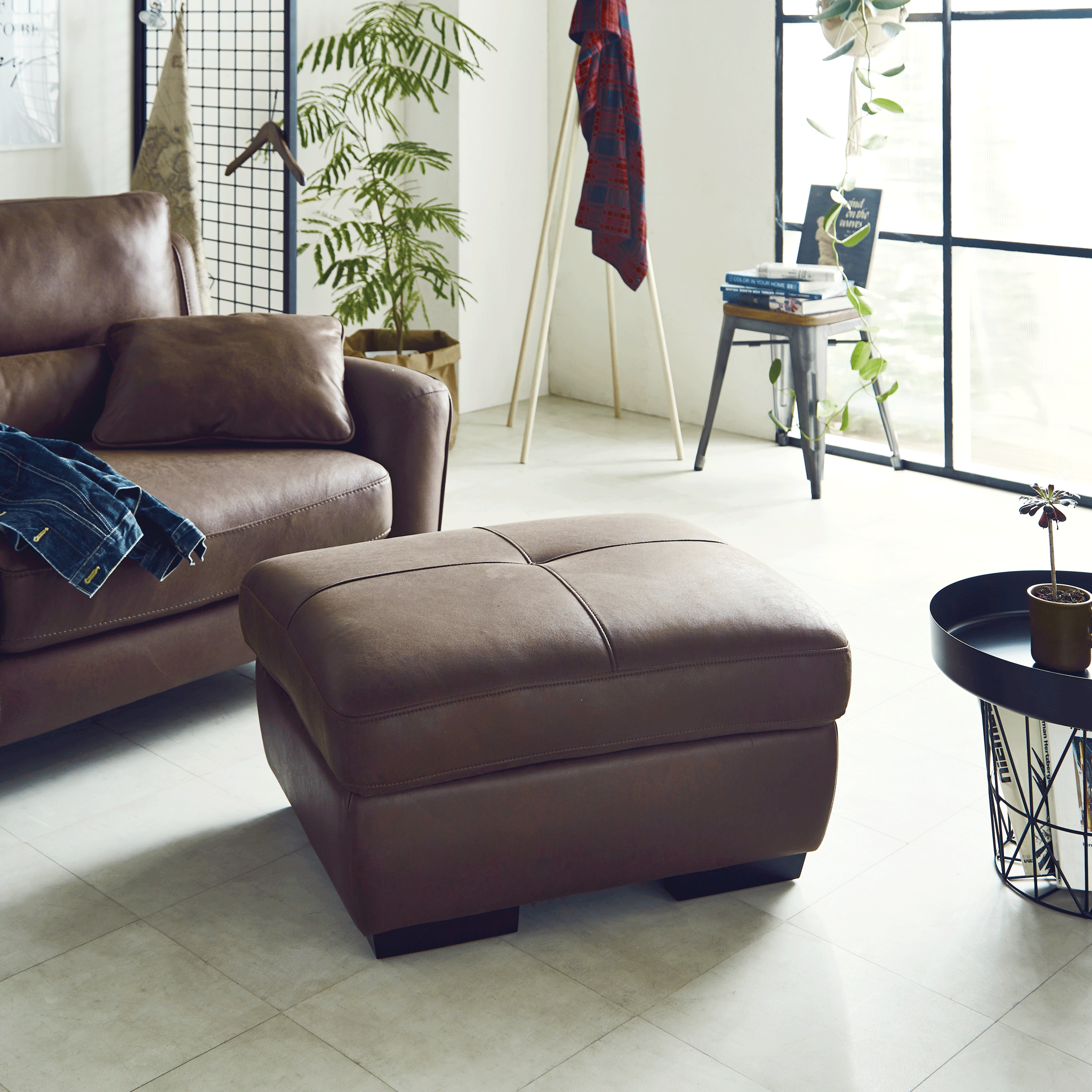 美品 リラックスフォーム ケイティ オットマン 幅75 ほぼ未使用 美品 リラックスフォーム ケイティ オットマン 幅75 ほぼ未使用