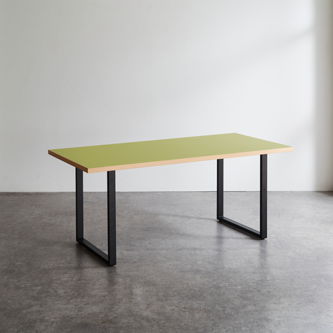 カタリナ サイズオーダーテーブル ブライトグリーン / オーダーカラー/ CATARINA
