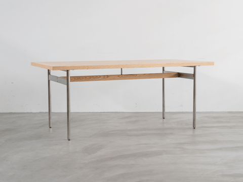 Dining Table / ダイニングテーブル