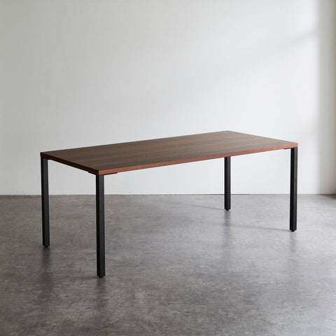 天板サイズ:180×85cm、脚:ストレート